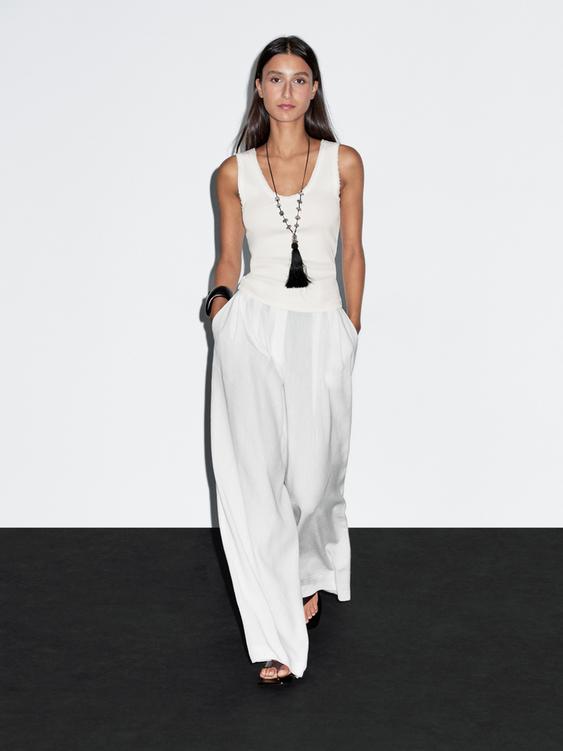 Cotton blend top with frayed piping