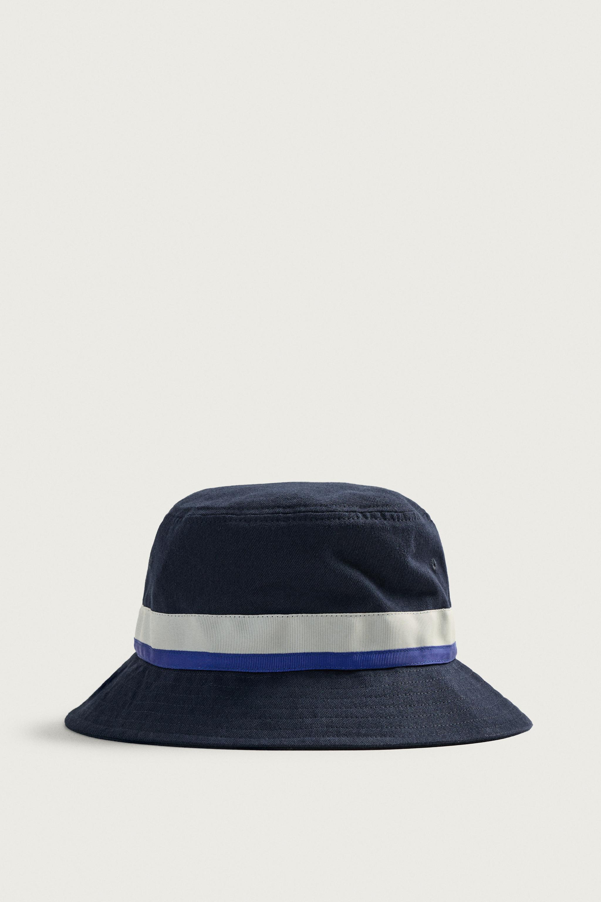 0FR. PARIS X ZARA CONTRAST BUCKET HAT