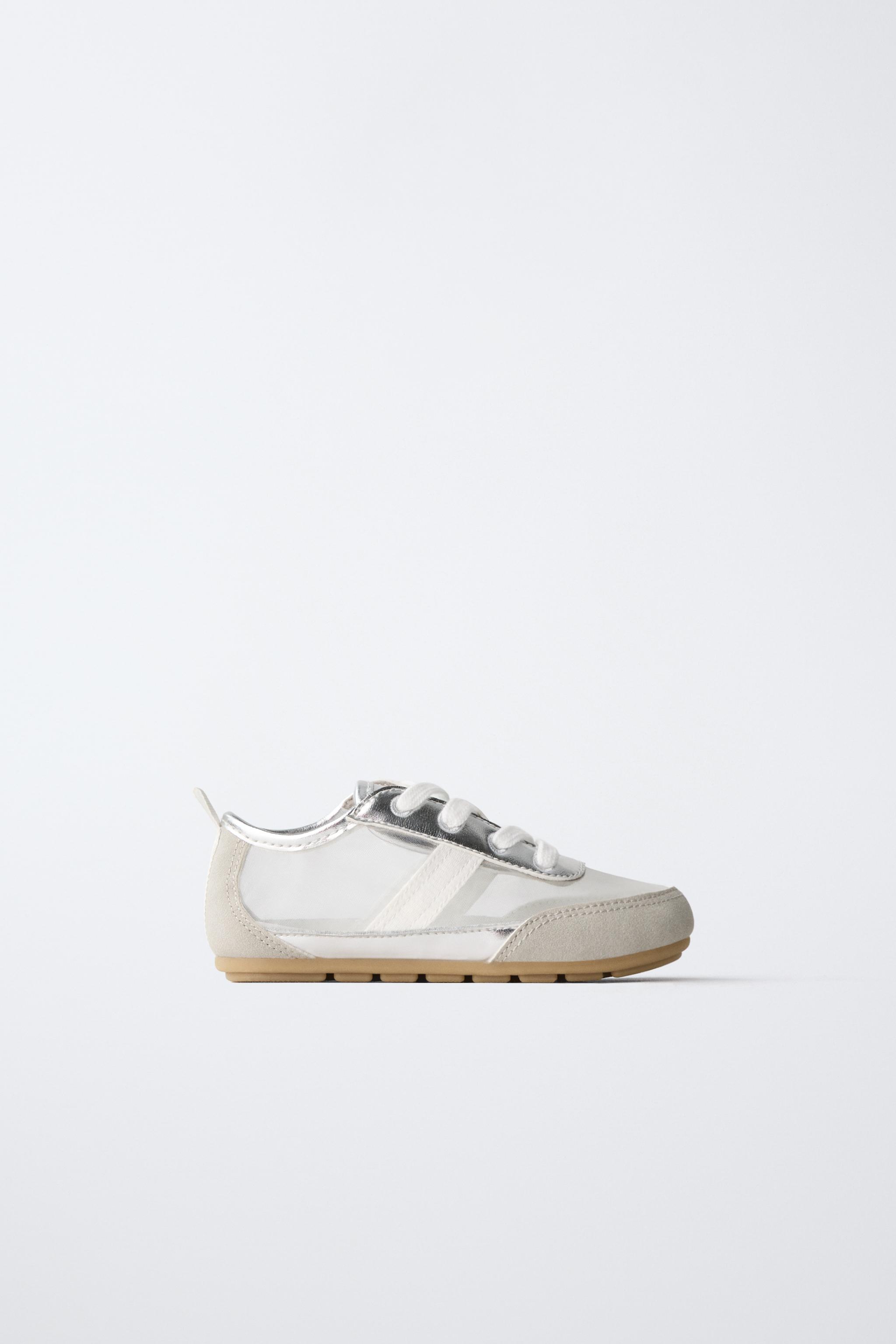 FASHION SNEAKERS