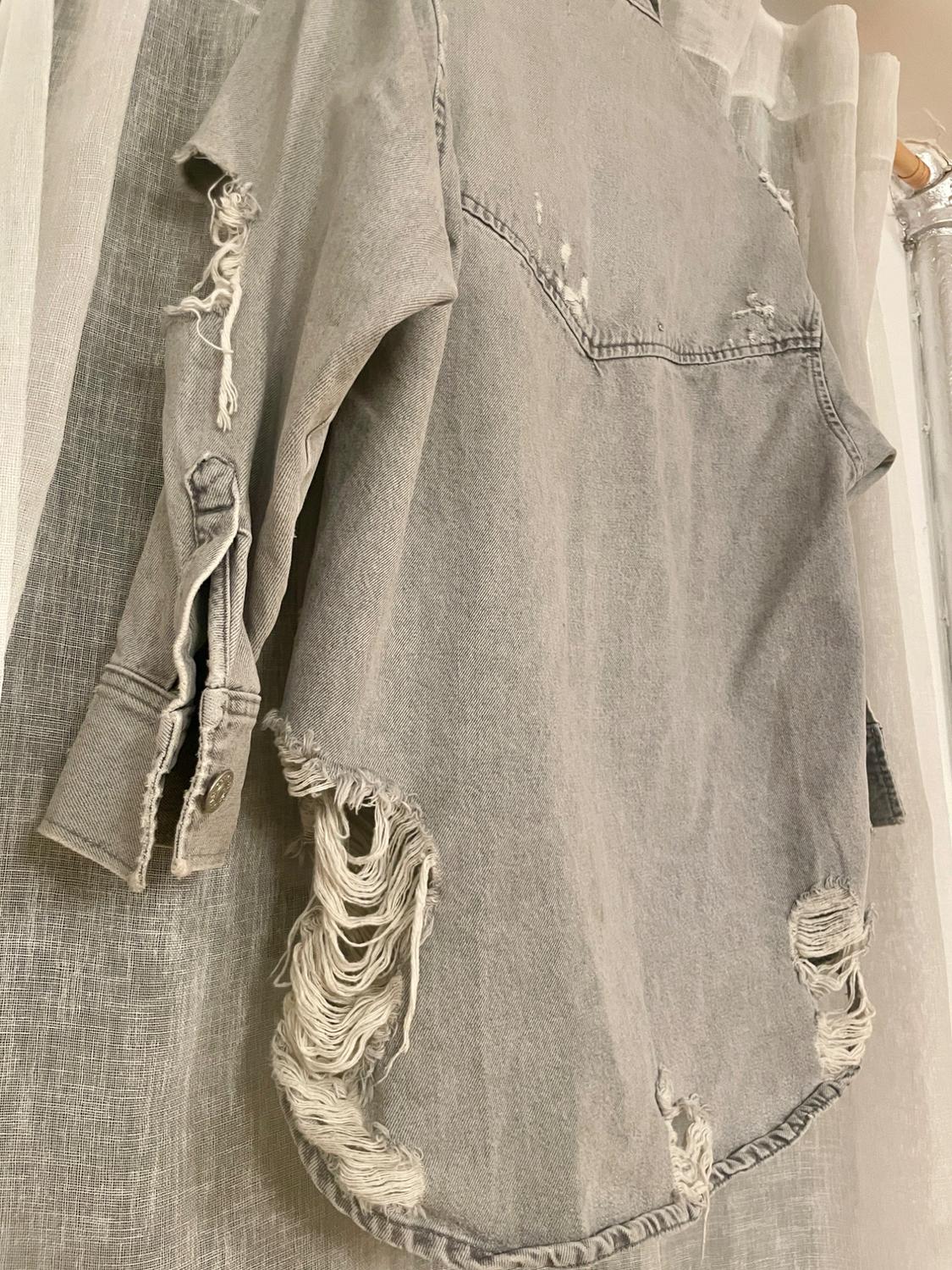 RIPPED DENIM SHIRT - Image 4