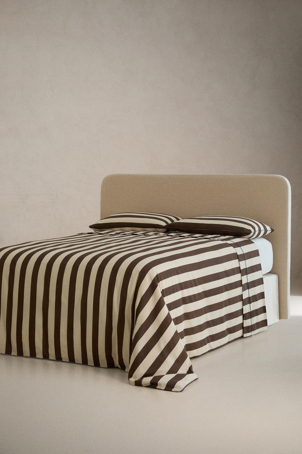 FADED STRIPED COTTON FLAT SHEET — Dark brown