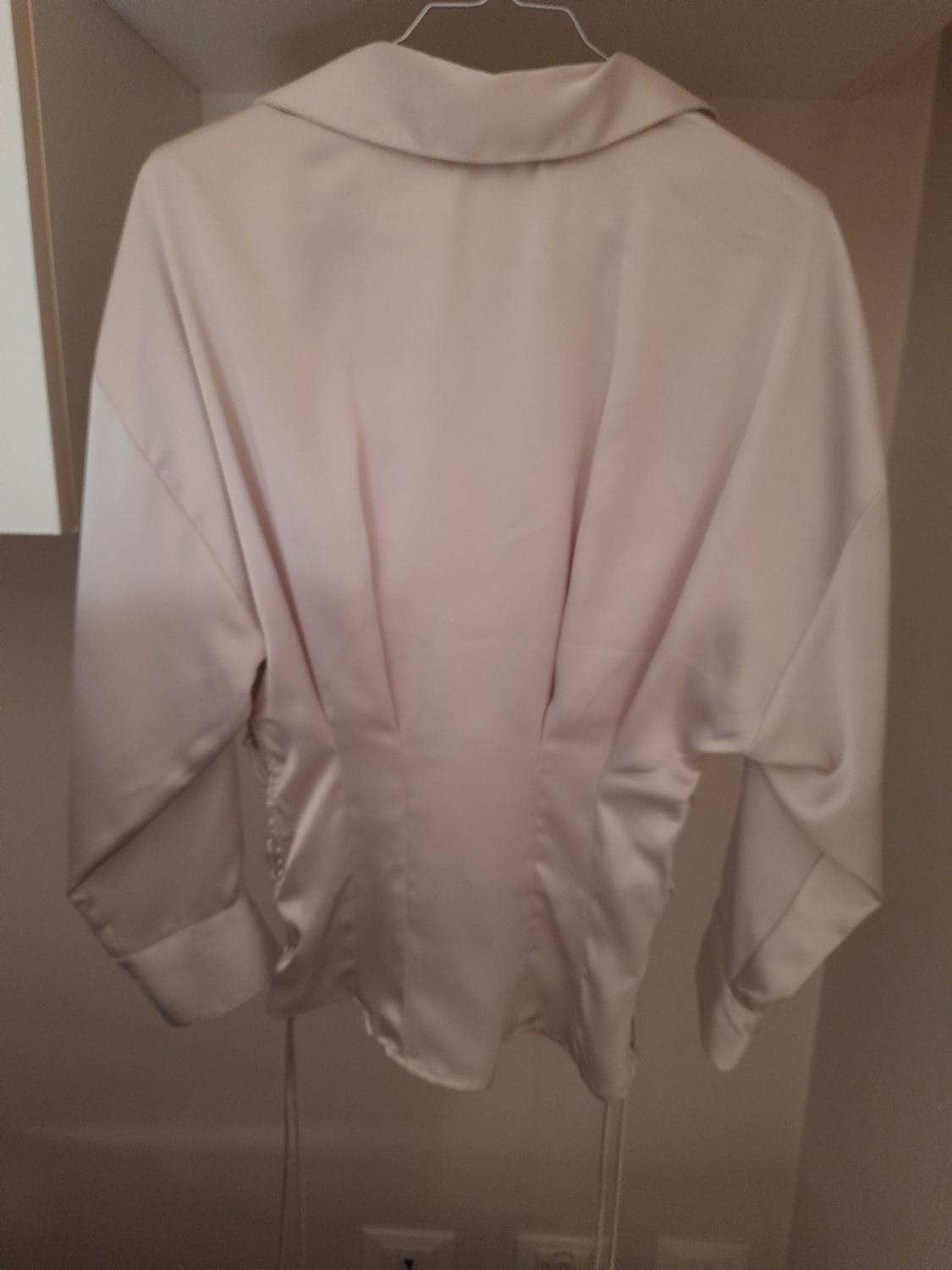 TAILORED SATIN SHIRT WITH DRAWSTRINGS - Image 2