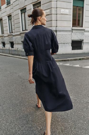 ROBE MI-LONGUE EN POPELINE À MANCHES BOUFFANTES - Bleu marine de Zara - Image 5