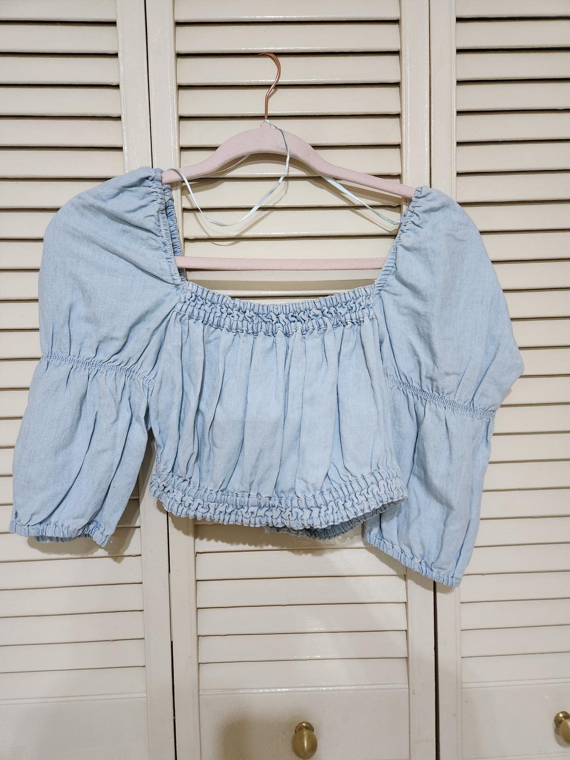 LINEN BLEND CROPPED TOP