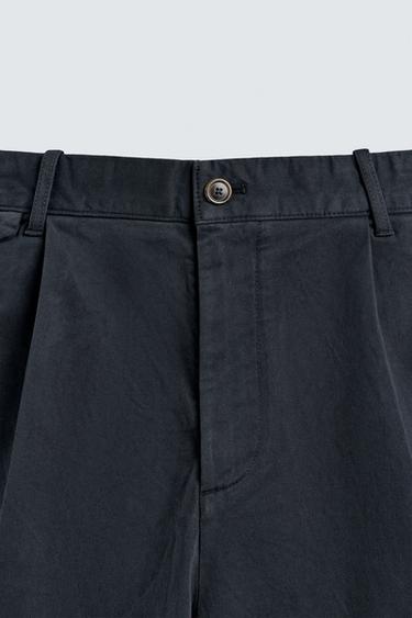 BERMUDA CHINO REGULAR FIT À PLIS - Bleu marine de Zara - Image 8