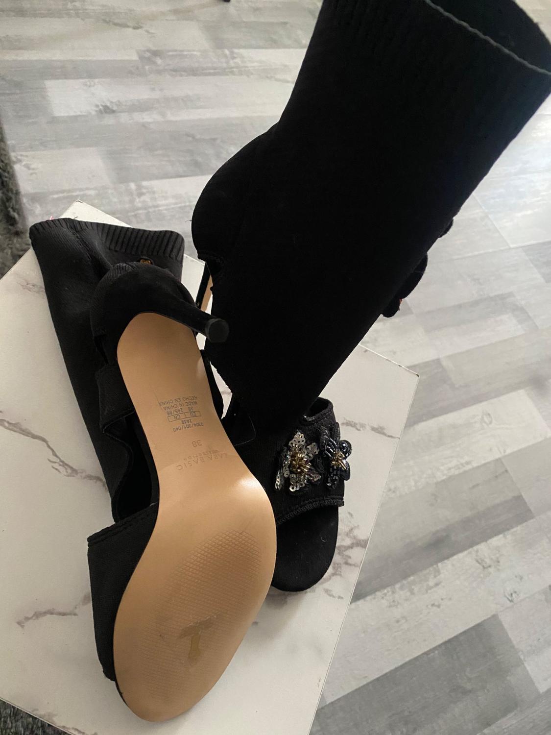 RARE HIGH HEEL SOCK STYLE SANDALS FLORAL STYLE BOOTS - Image 2
