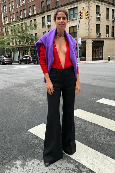 CHAQUETA 100% LANA EXTRASUAVE ESCOTE PICO - Rojo de Zara