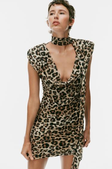 ROBE COURTE DRAPÉE AVEC FOULARD À IMPRIMÉ ANIMALIER - Leopard de Zara - Image 2
