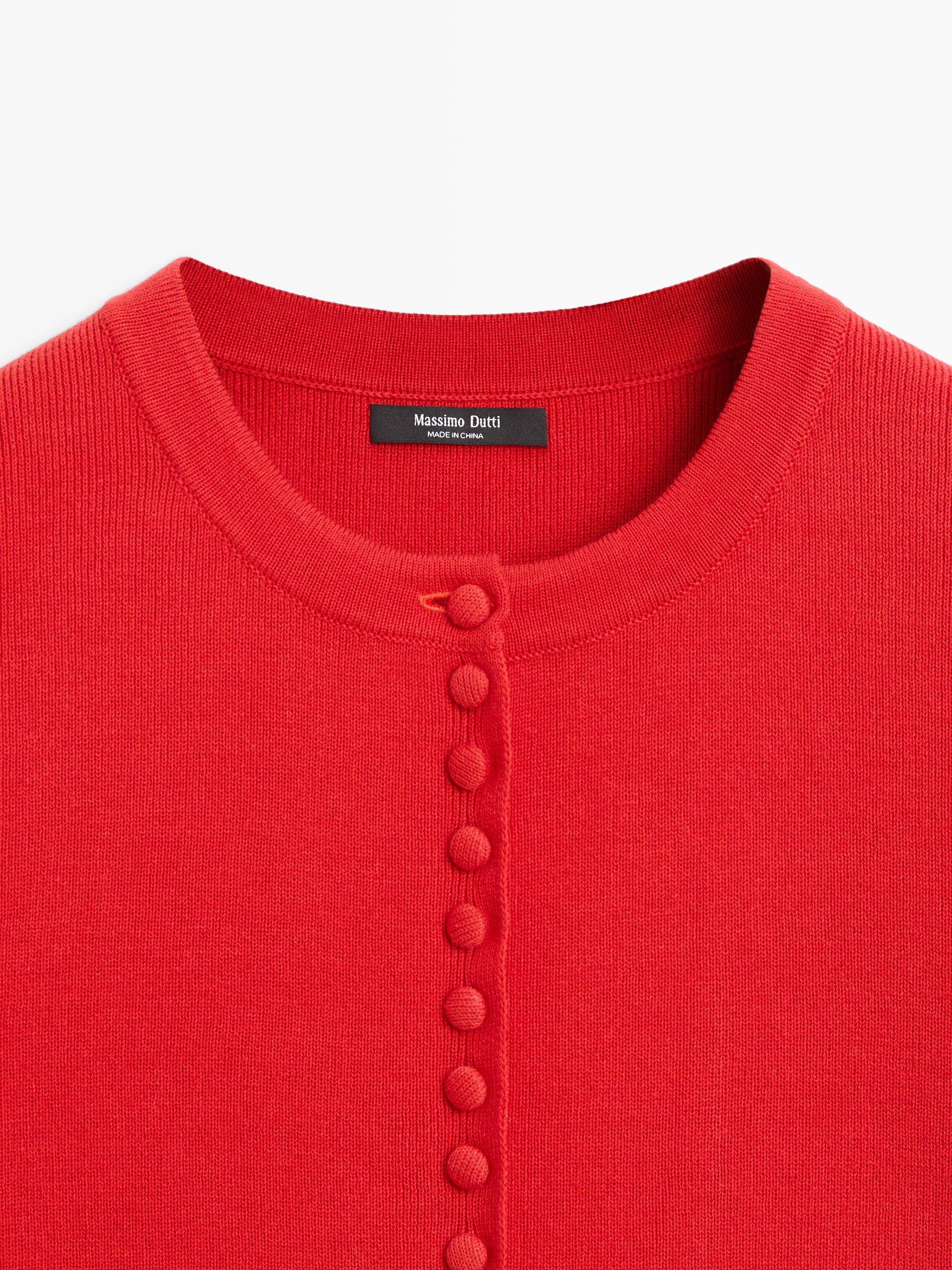 Short sleeve knit cardigan with button details