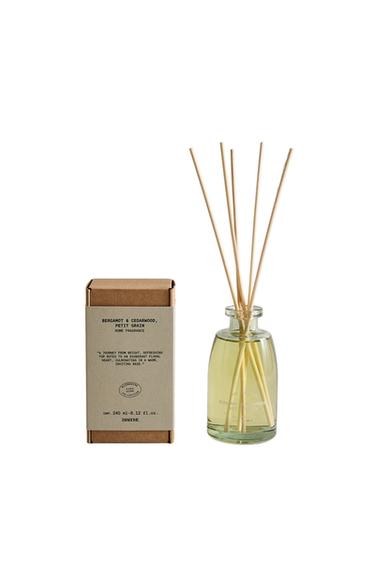 (240 ML) DIFFUSEUR À BÂTONNETS BERGAMOTE & BOIS DE CÈDRE - vert pistache de Zara