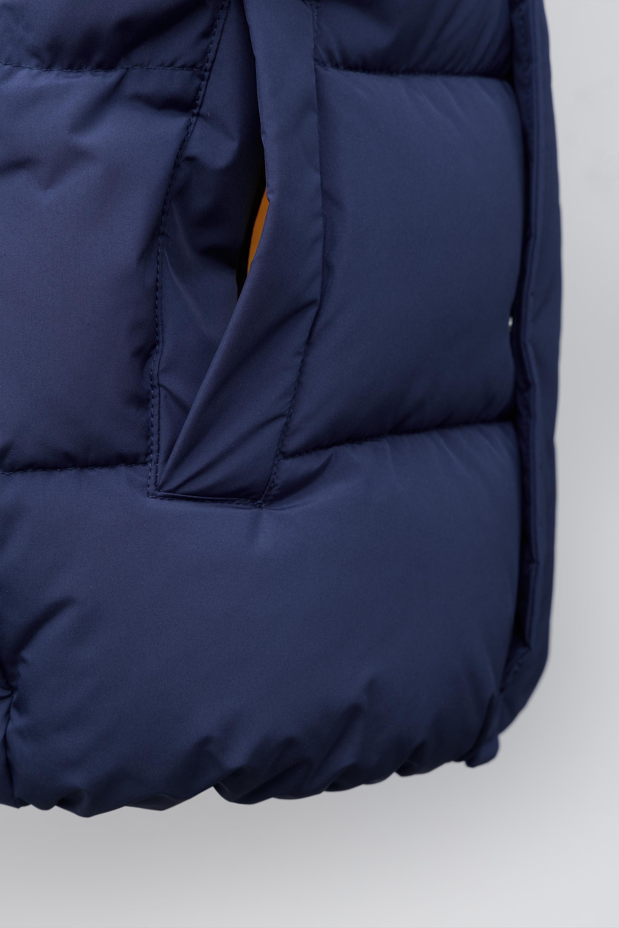COMBINED WATER-REPELLENT PUFFER VEST
