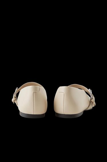 BUCKLED BALLERINA - Ecru White by Zara