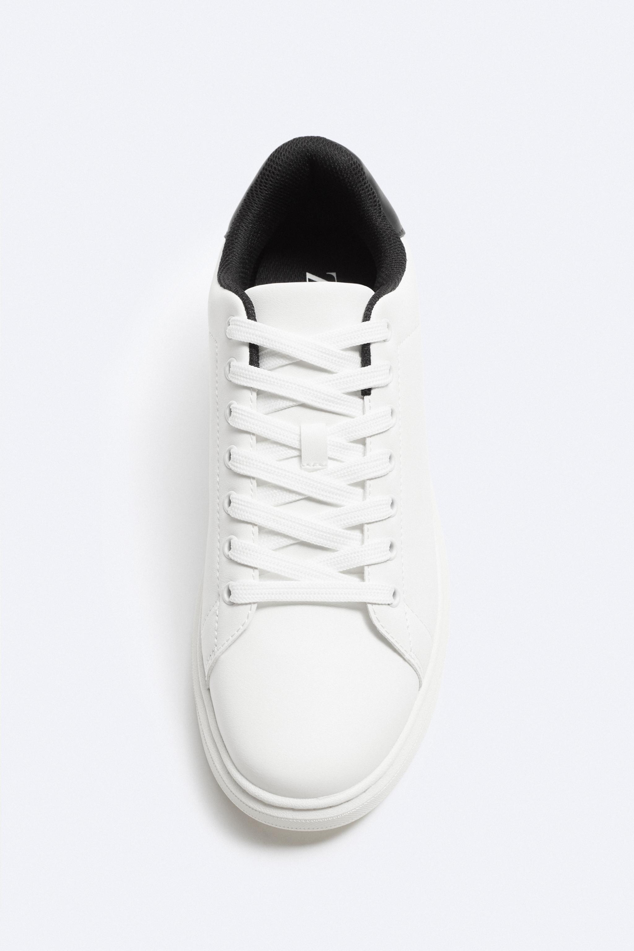 White chunky sale sole sneakers