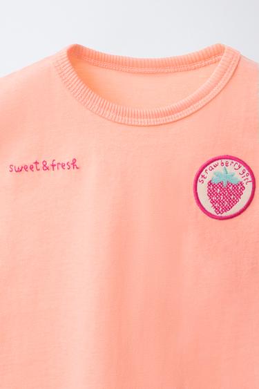 ENSEMBLE T-SHIRT ET LEGGING CYCLISTE FRAISES - Mandarine de Zara - Image 2