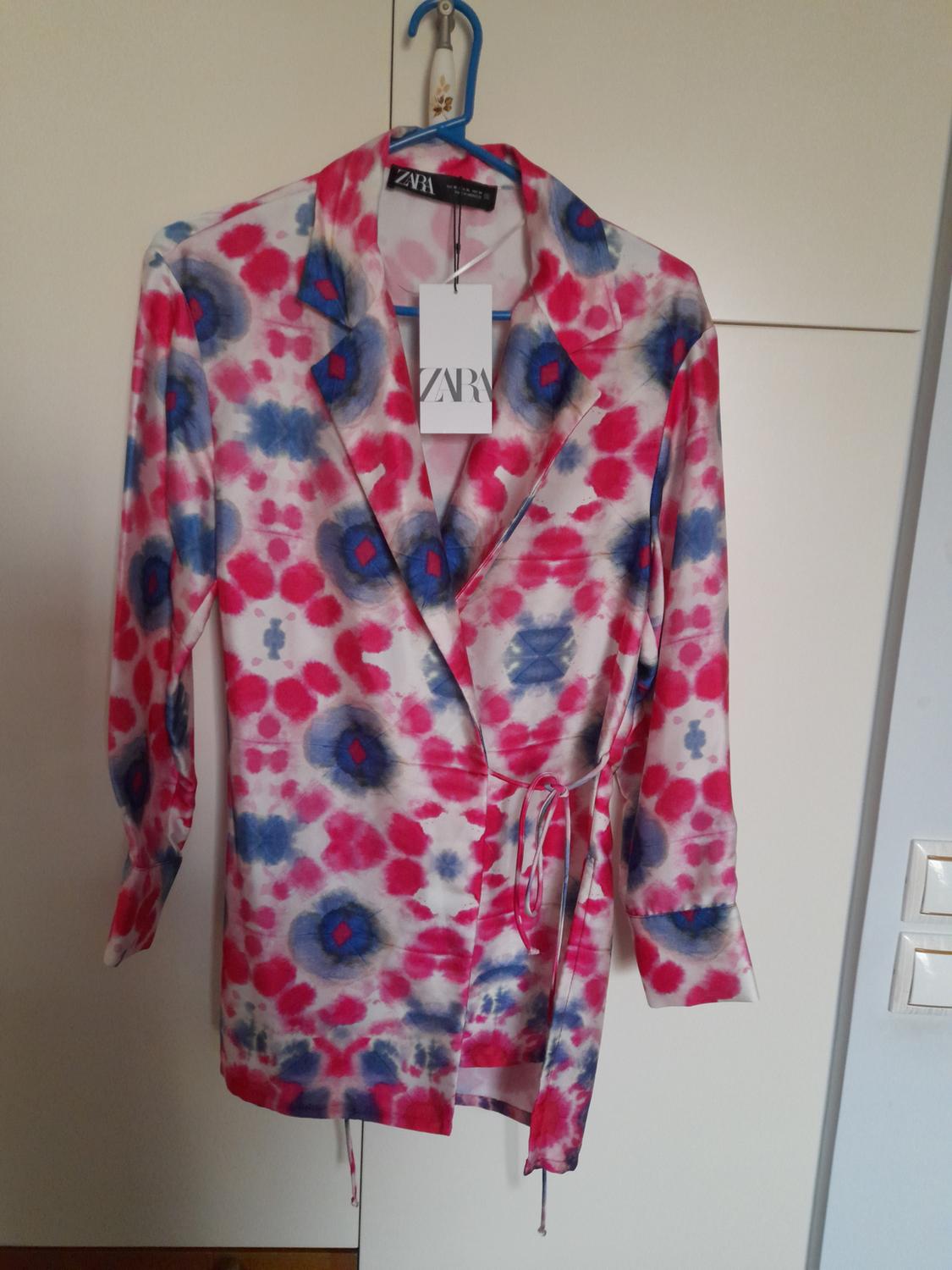 FLOWING PRINTED BLAZER