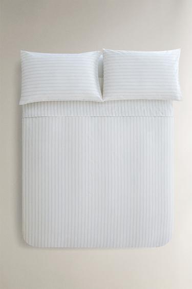 COPRIPIUMINO IN COTONE A RIGHE DOPPIE - Bianco sporco di Zara - Immagine 0