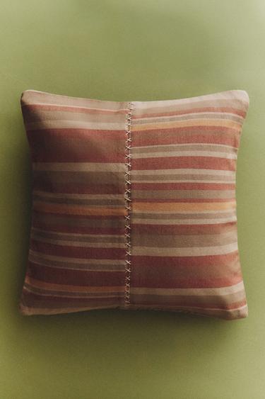 Zara COTTON CUSHION COVER WITH MULTICOLOURED STRIPES - 條紋