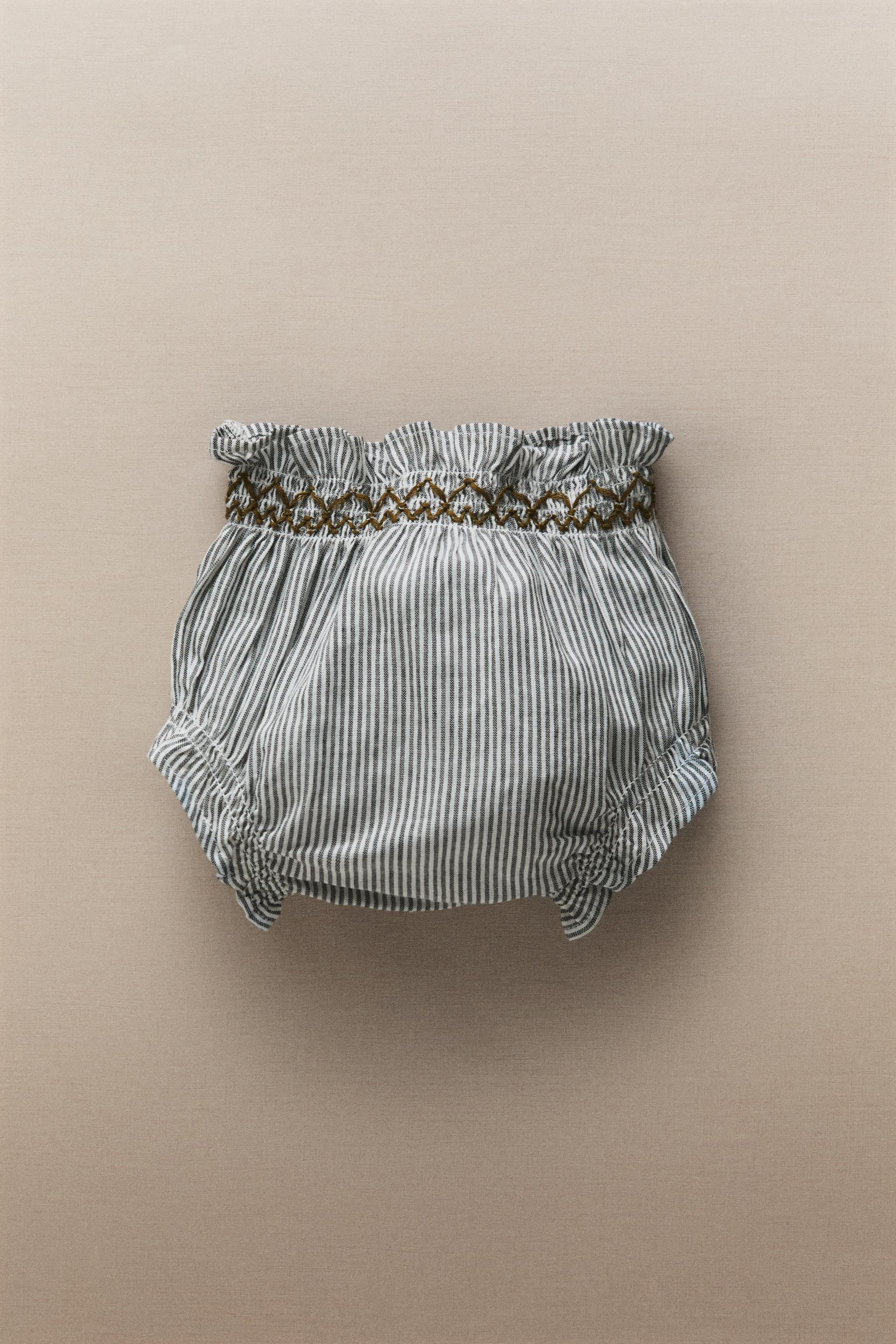 STRIPED BABY BLOOMERS