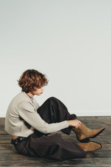 BOTÍN TACÓN SERRAJE - ARENA/MARRÓN de Zara