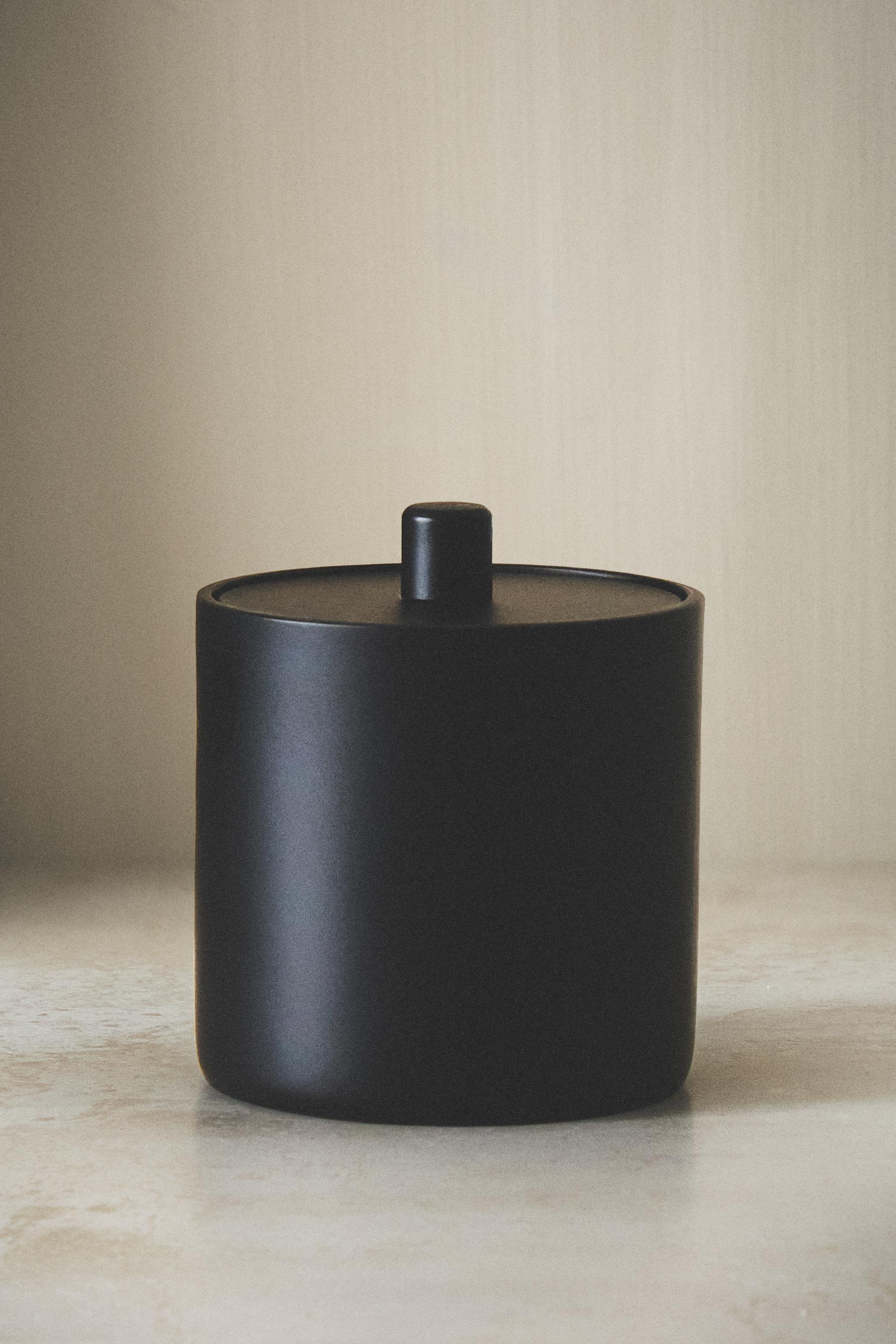 BLACK RESIN BATHROOM ORGANIZER JAR WITH LID
