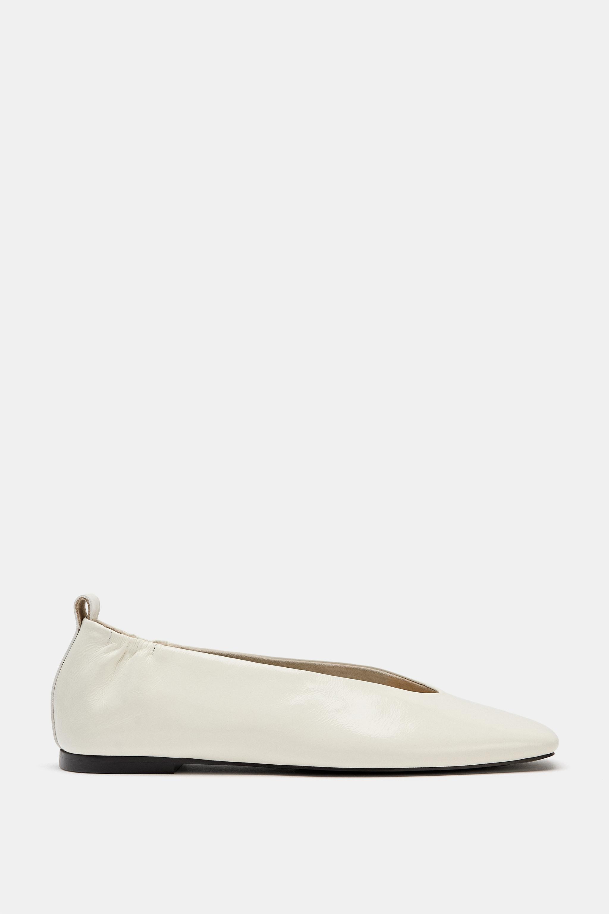 リミテッドエディション レザーバレエシューズ - ホワイト | ZARA