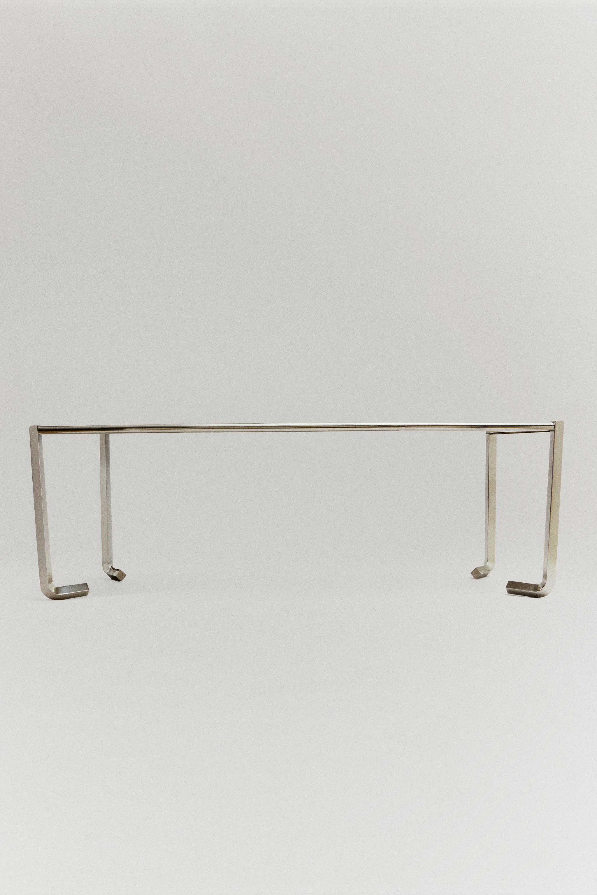 THE VANIDAD DESK
