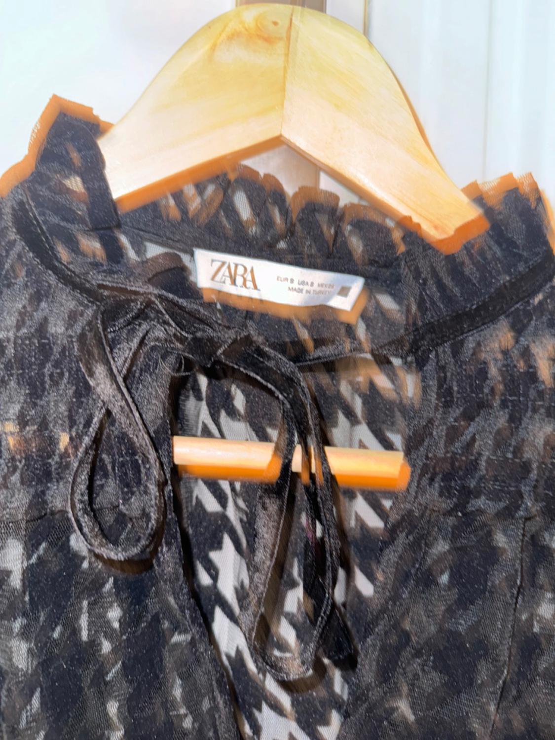 HOUNDSTOOTH BLOUSE WITH FLOCKING - Image 3
