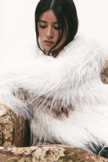 FAUX FUR JACKET ZW COLLECTION - Ecru by Zara