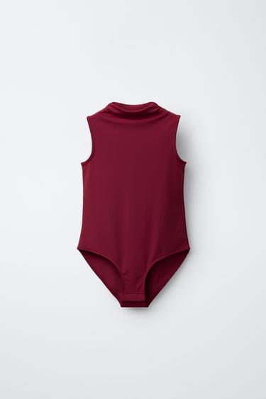Imagen de producto - Burgundy de Zara