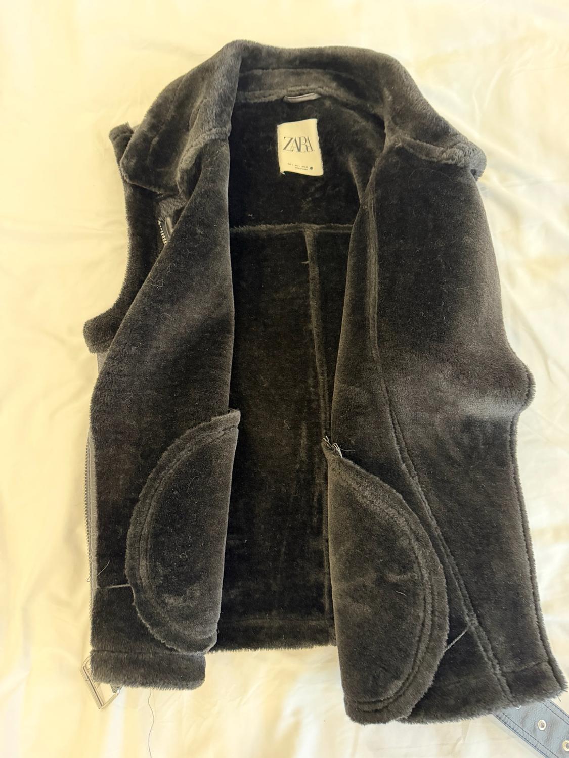 DOUBLE SIDED VEST - Image 7
