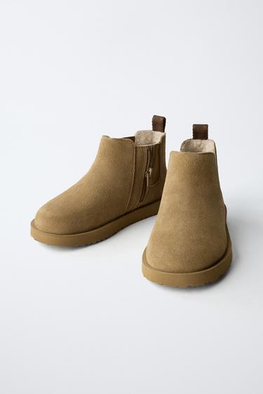 BOTTINES EN CUIR - Marron sable de Zara - Image 2