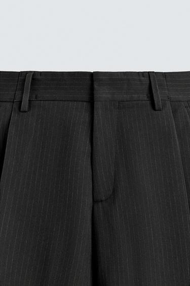 PANTALON COUPE LARGE À PLIS - rayures de Zara - Image 8