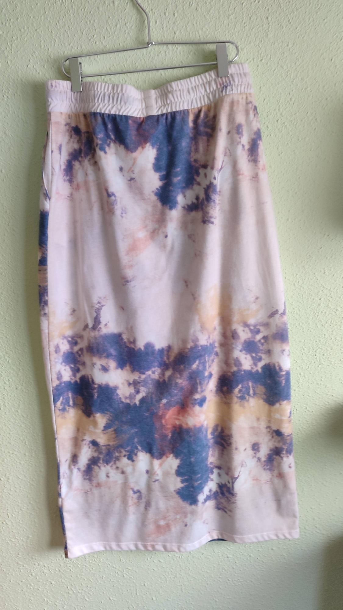 TIE-DYE SKIRT - Image 4