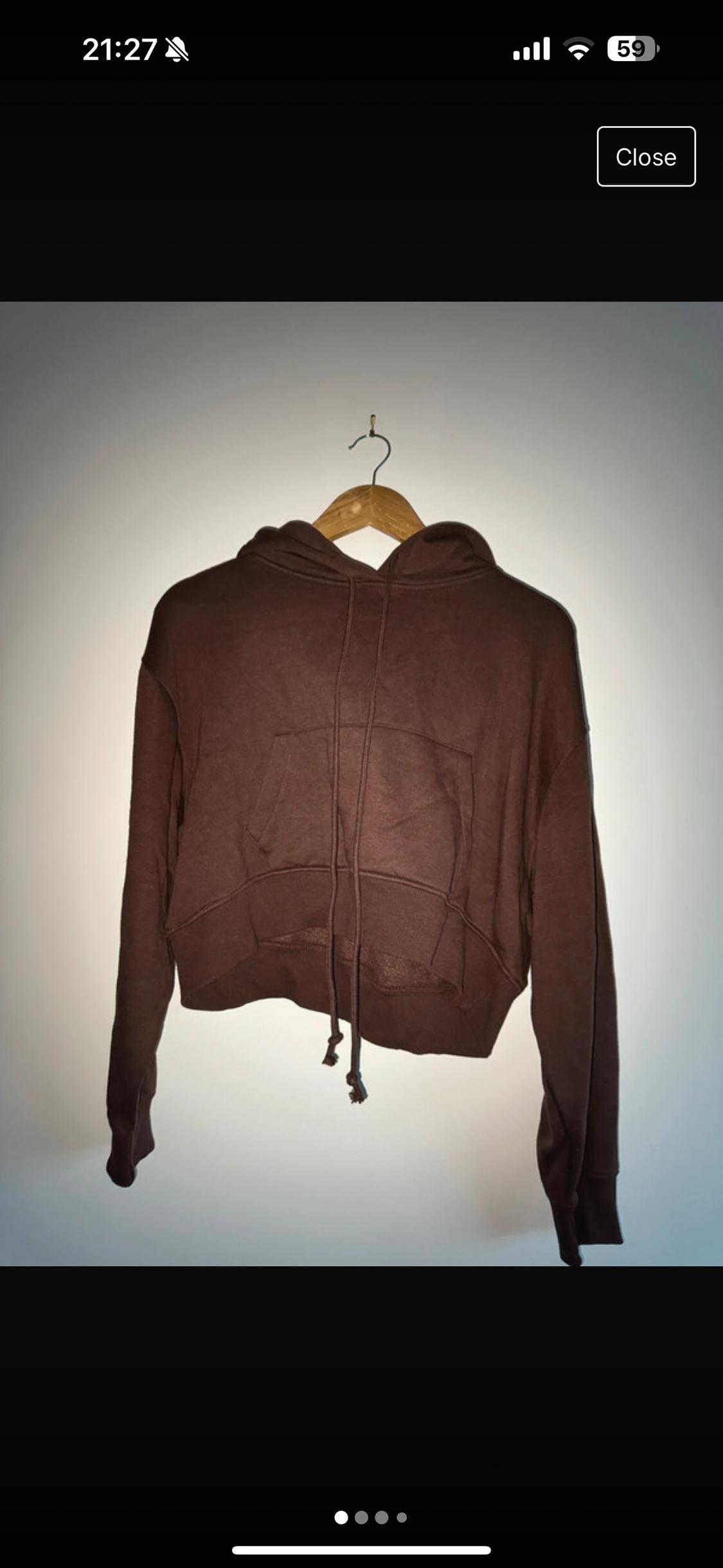 BASIC HOODIE