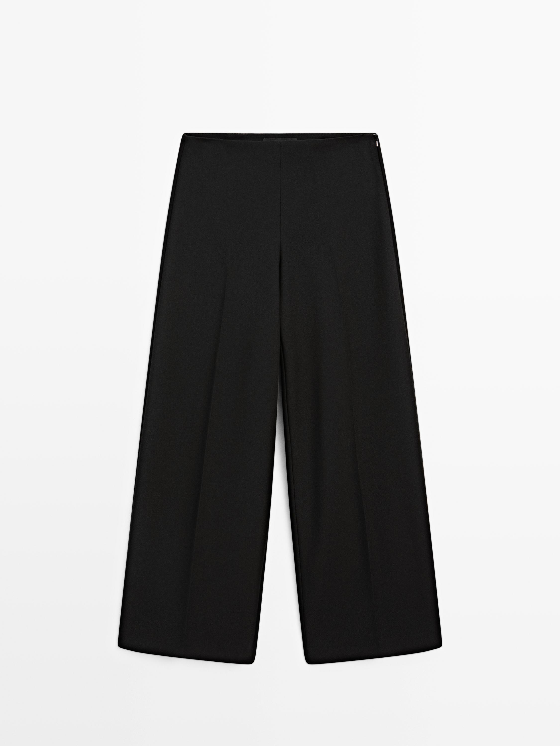 Wide-leg trousers with darts