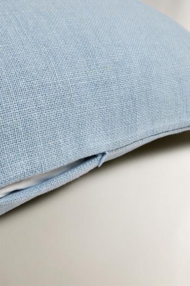 PLAIN LINEN CUSHION COVER - Blue by Zara - Image 4