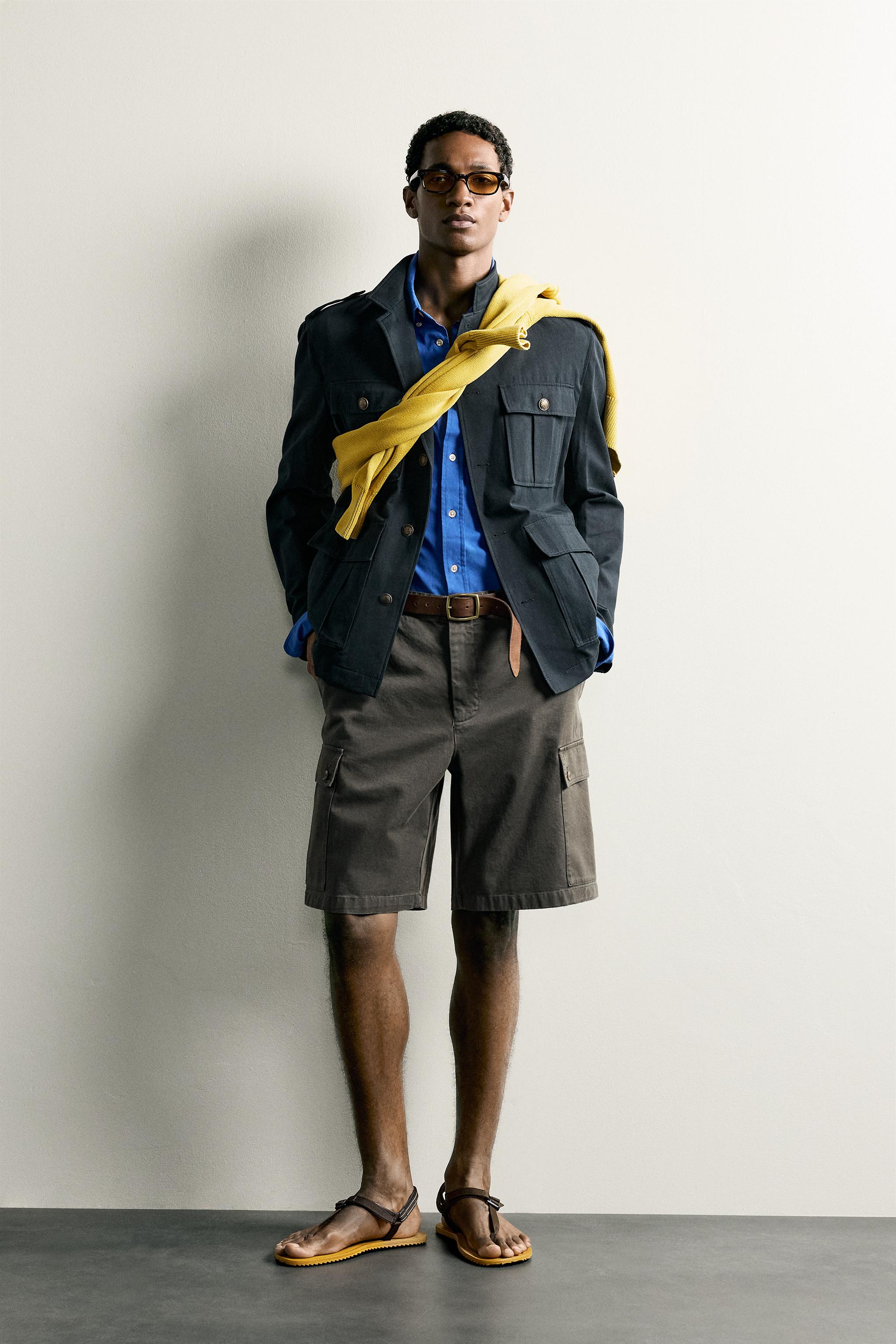RELAXED FIT CARGO SHORTS WITH TABS