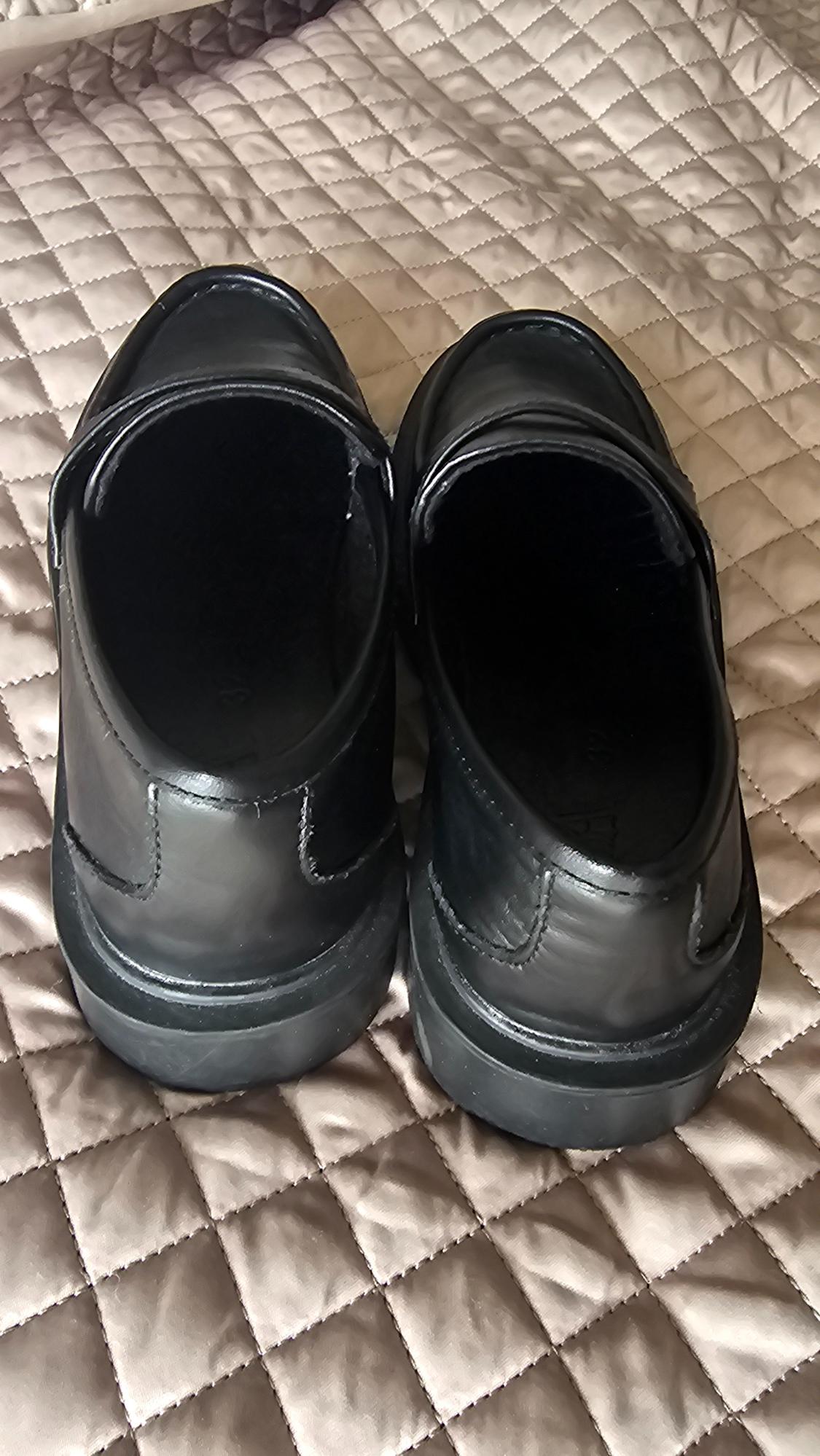 LEATHER LOAFERS FOR GIRLS - Image 2