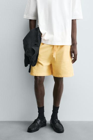 Zara WASHED JOGGER SHORTS - Mid-yellow