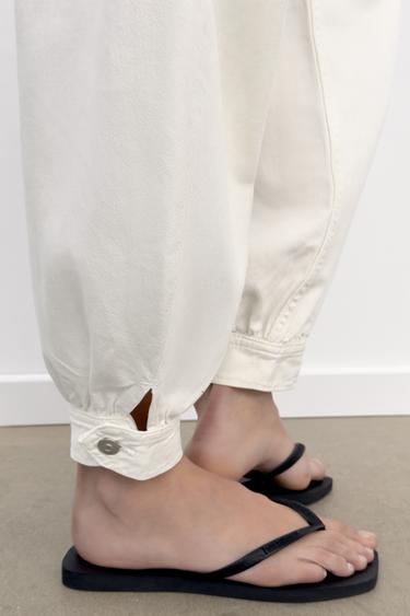 TRF BALLOON MID-WAIST JEANS WITH BELT LOOP DETAIL - White by Zara - Image 3