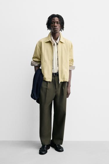 CAZADORA CROPPED FIT ESTRUCTURA - Amarillo claro de Zara