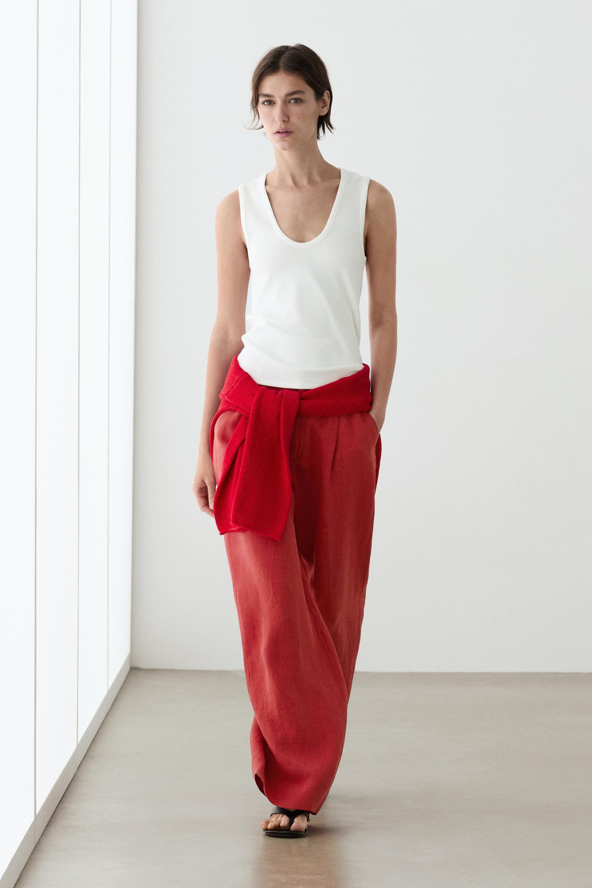 Cotton blend V-neck top — White