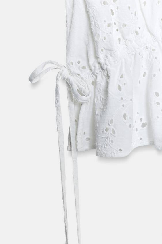 ギャザーカットワーク刺繍トップス - ホワイト | ZARA Japan / 日本