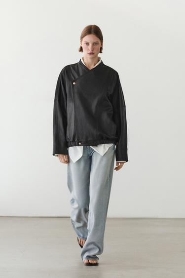 Chaqueta bomber piel - Negro de Zara - Imagen 0
