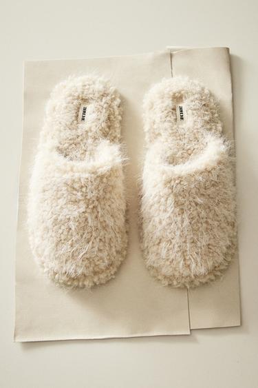 FAUX FUR MULE SLIPPERS - Beige by Zara