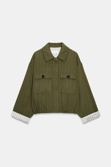 CHAQUETA CORTA MANGA REMANGADA - Khaki de Zara