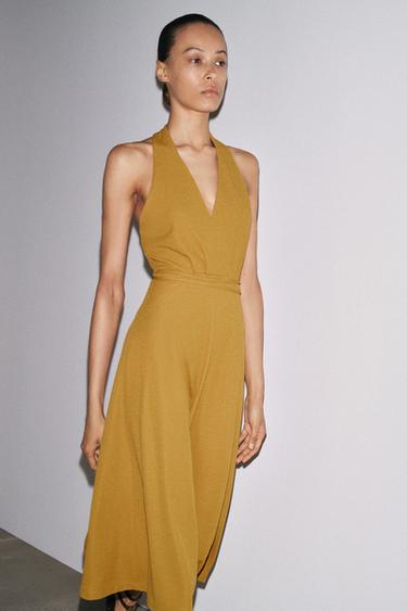 ROBE HALTER CEINTURE - Moutarde de Zara