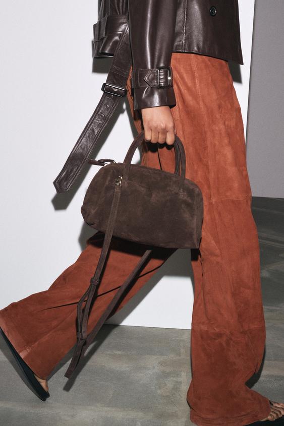 BOLSO PIEL BOWLING - Chocolate de Zara - Imagen 0