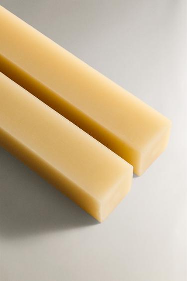 PACK OF SQUARE CANDLES (PACK OF 2) - Vanilla by Zara - Image 3