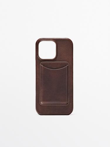 Funda iPhone pro max 16 piel napa - Marrón de Zara